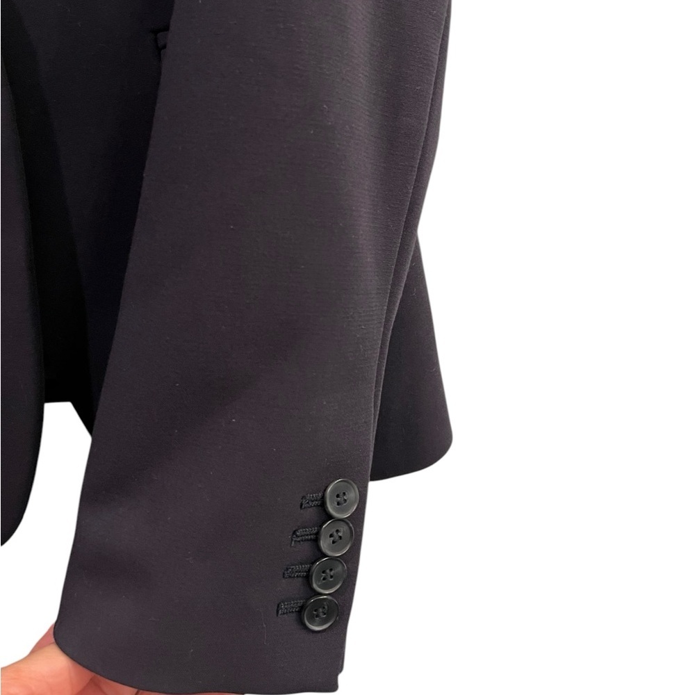 LTD Women’s Size 8 Single Button Navy Blue Blazer, Office - Picture 5 of 11